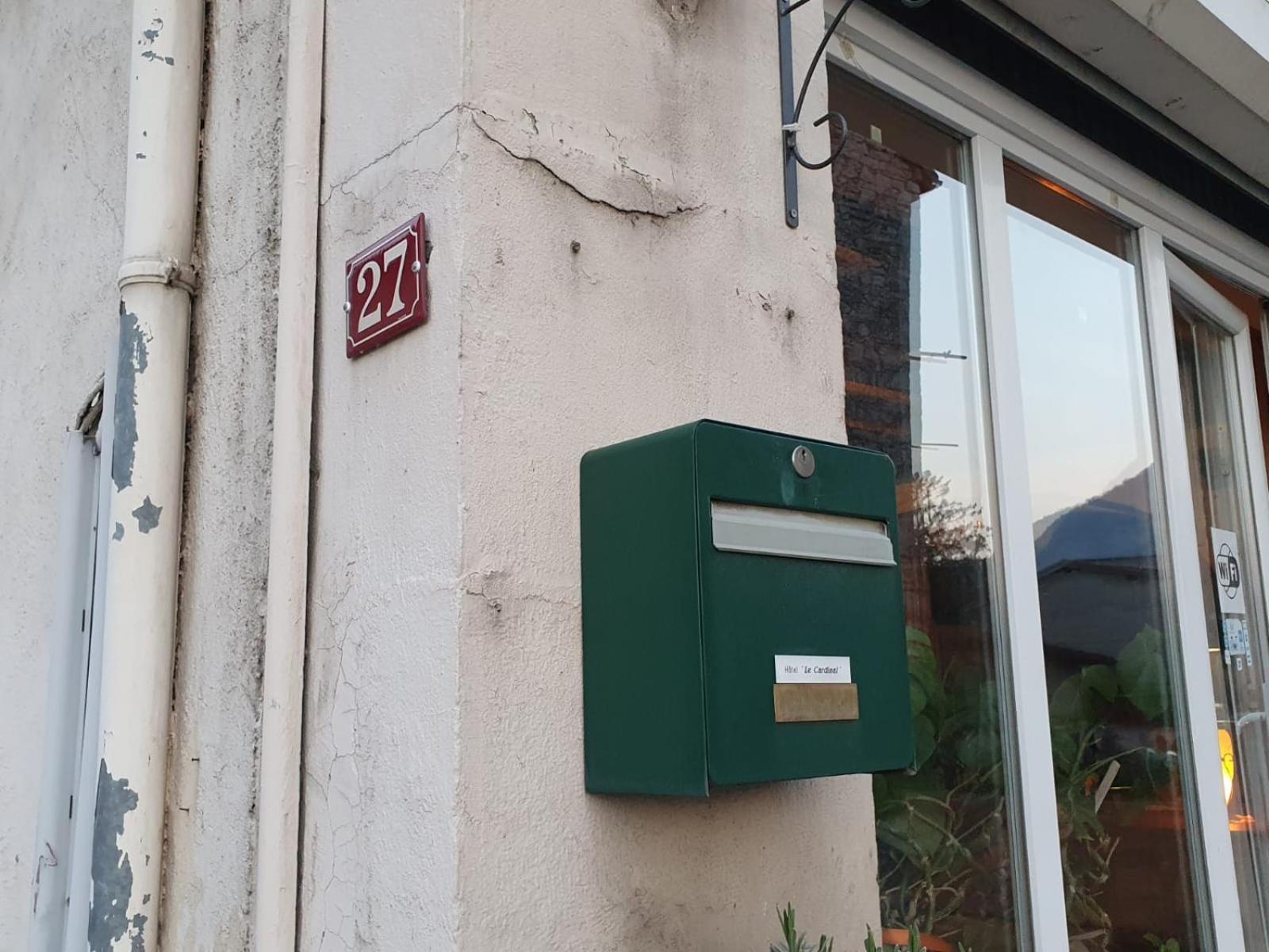 Apartament Le Cardinal Culoz Zewnętrze zdjęcie